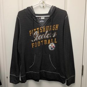 Women’s Steelers Sweatshirt